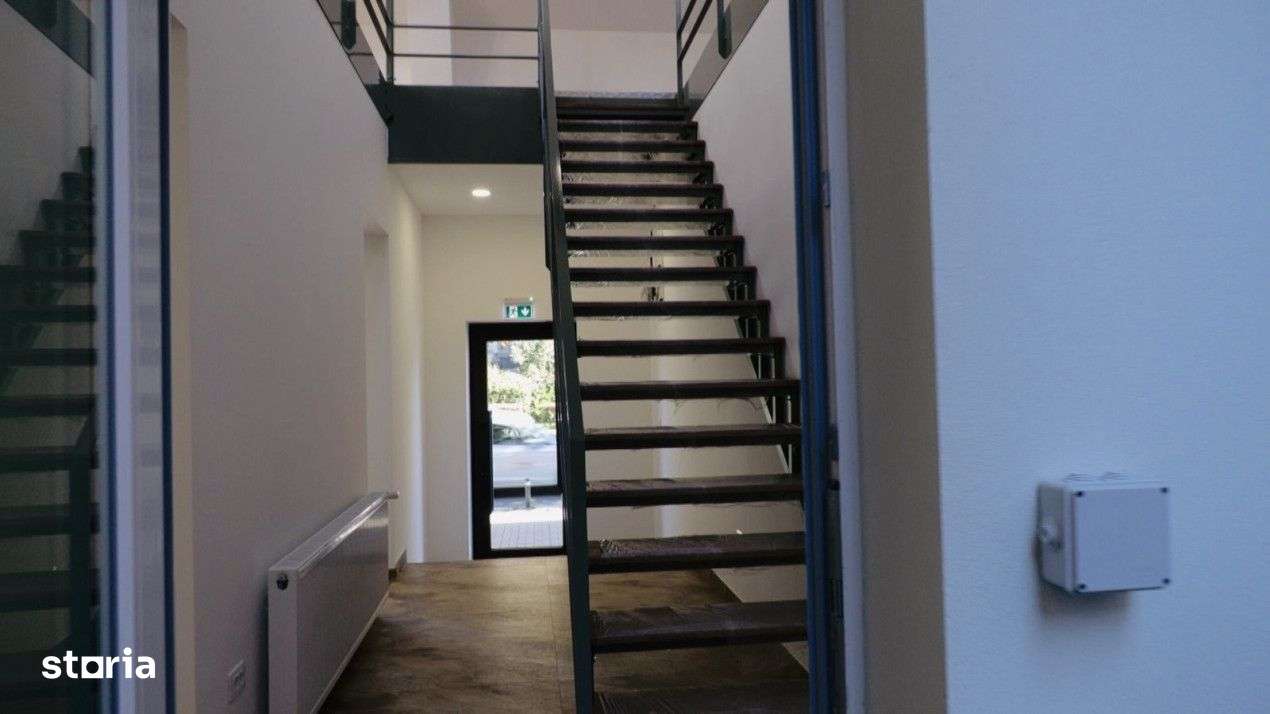 Spatiu comercial, 204 mp, renovat recent, zona Central - Imagine principală: 5/14