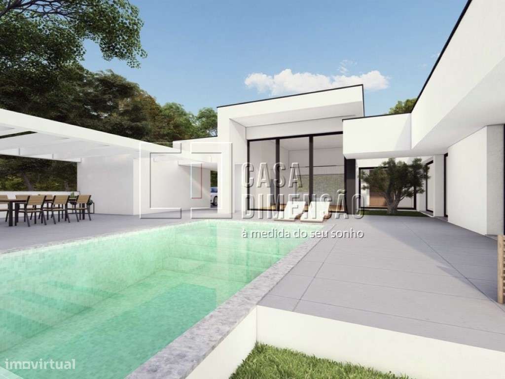 Moradia Térrea isolada de Arquitectura Moderna de tipologia T4 na z...-16
