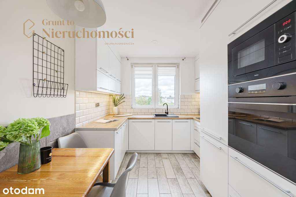 Przestrzenny 6 pokojowy dom z dużym ogrodem-0