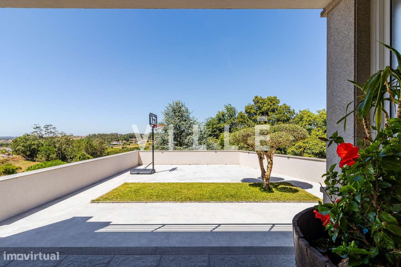 Moradia Térrea com Cave e Terreno – Fermelã, Estarreja-48