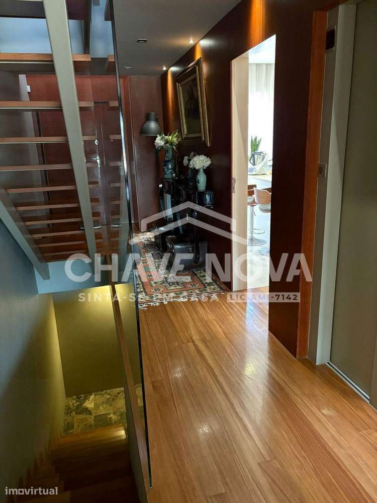 Moradia de luxo V4 com 4 pisos e elevador em Leça da Palmeira - Zon...-18