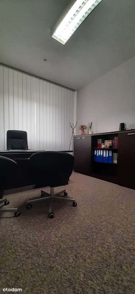 Umeblowane  biuro na wynajem - Pełny obrazek: 2/8