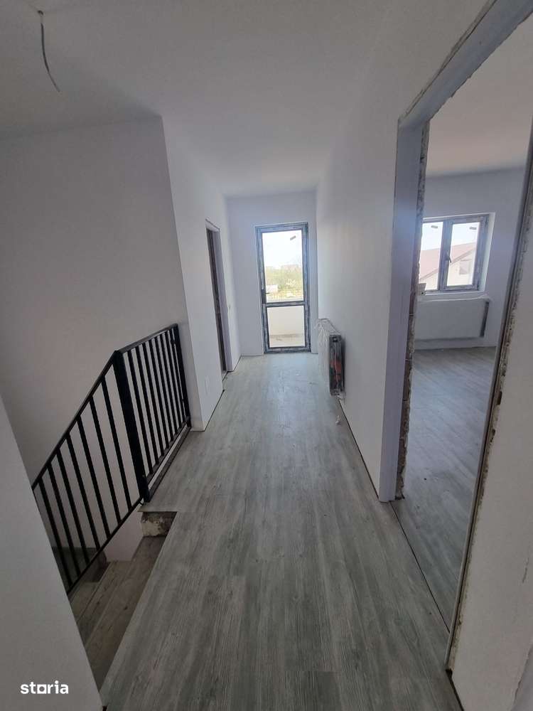 Vila single 5 camere//teren 400mp/utilitati Varteju-7