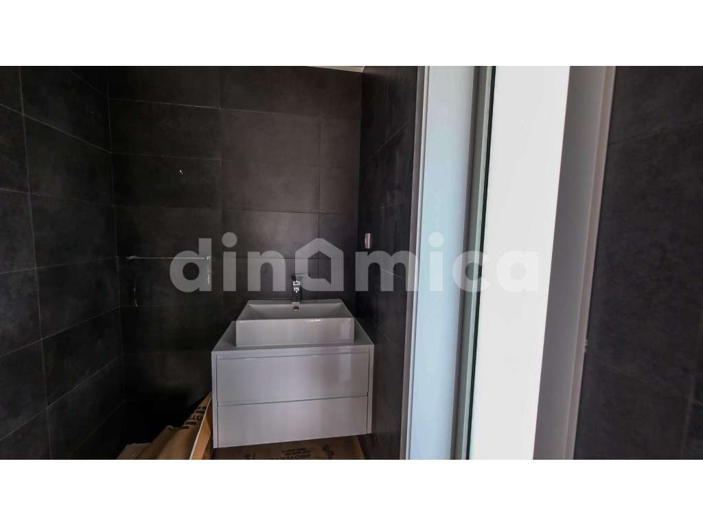 Vivendas T3 Novas - Em Construção | 3 Pisos com Excelentes Áreas - Grande imagem: 3/17