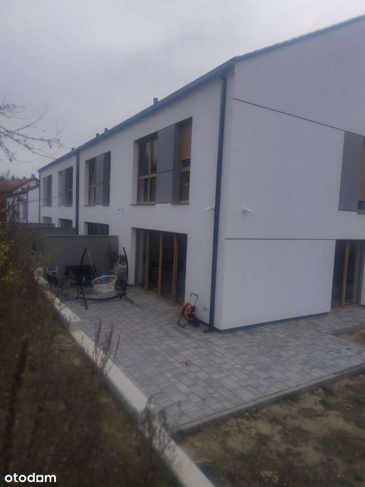 Atrakcyjne domy bliźniacze w stanie deweloperskim-2