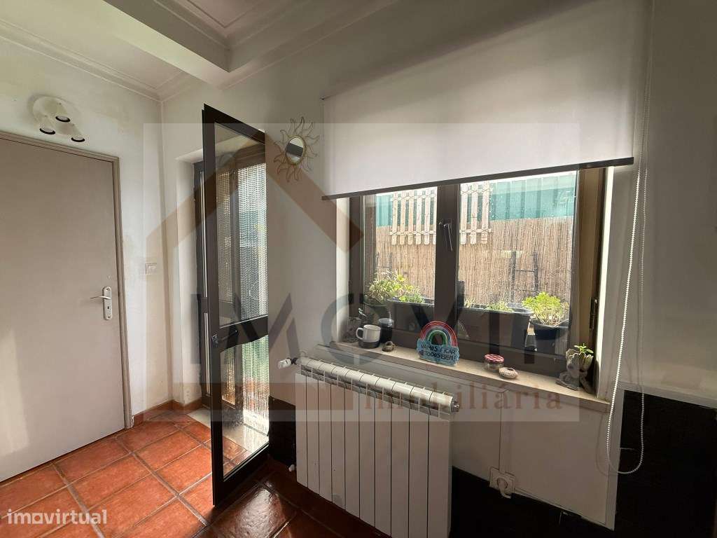 Moradia T3 em Banda - Vila Nogueira de Azeitão-14