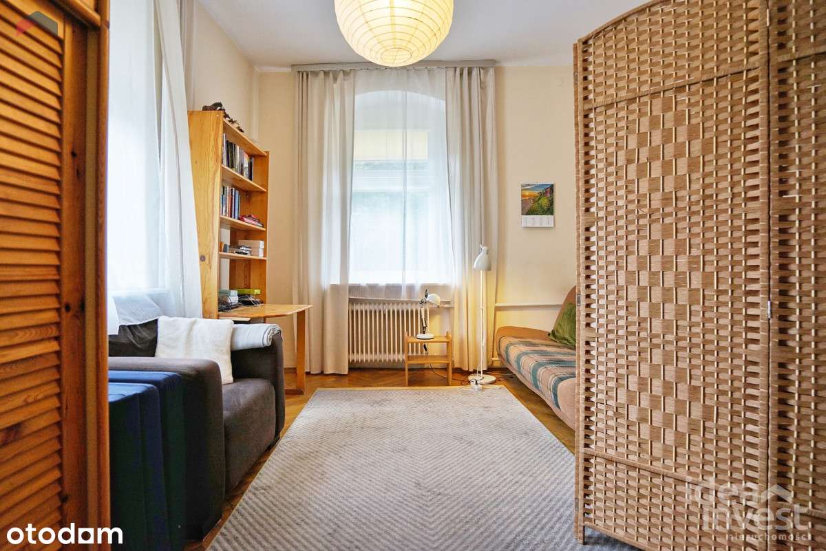 Pół domu z dużym ogrodem!-7