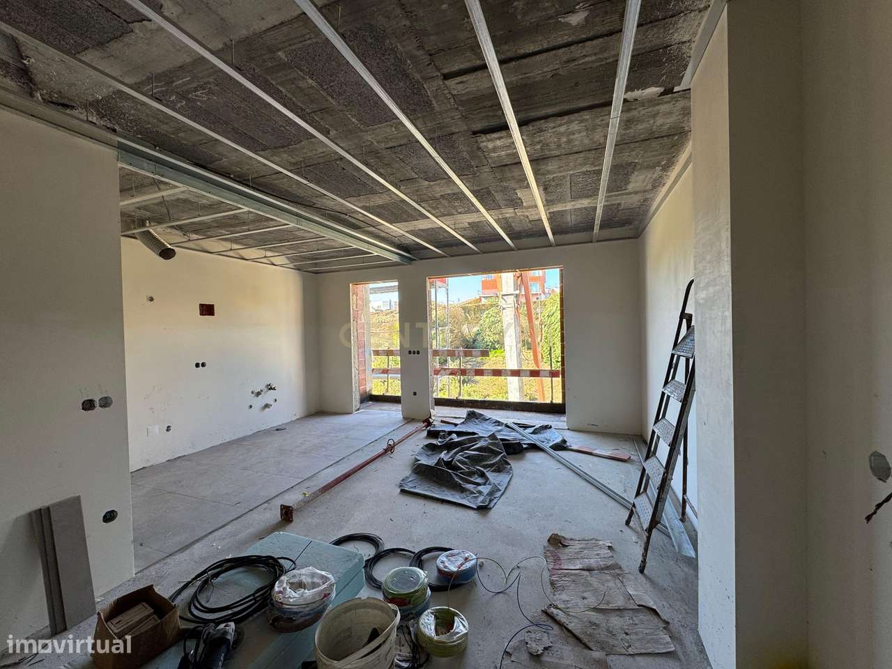 Apartamento T2 Com Suite-2