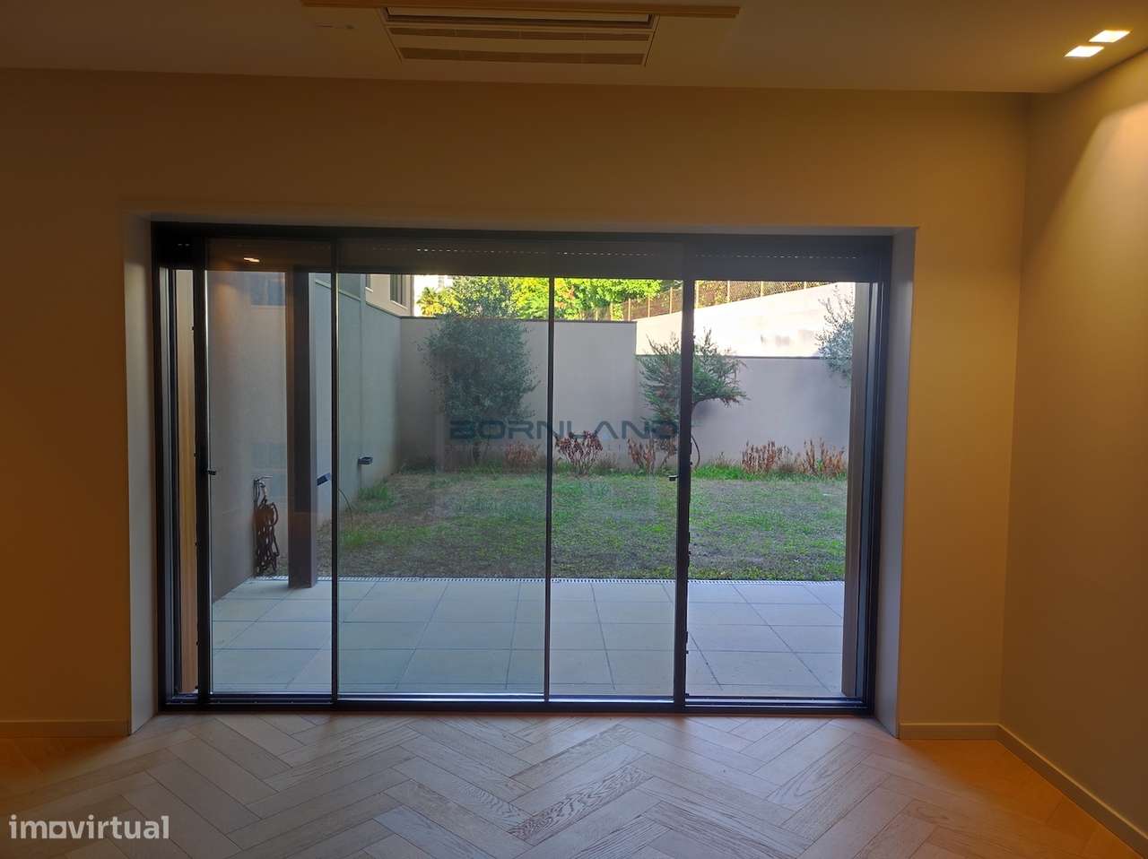 Fantástico Apartamento T3 - Condomínio Fechado - Centro de Braga - Grande imagem: 4/21