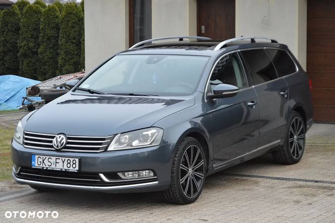 Volkswagen Passat 2.0 TDI Highline DSG - 8