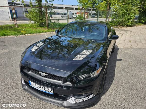 Ford Mustang 5.0 Ti-VCT V8 Black Shadow Edition - 26