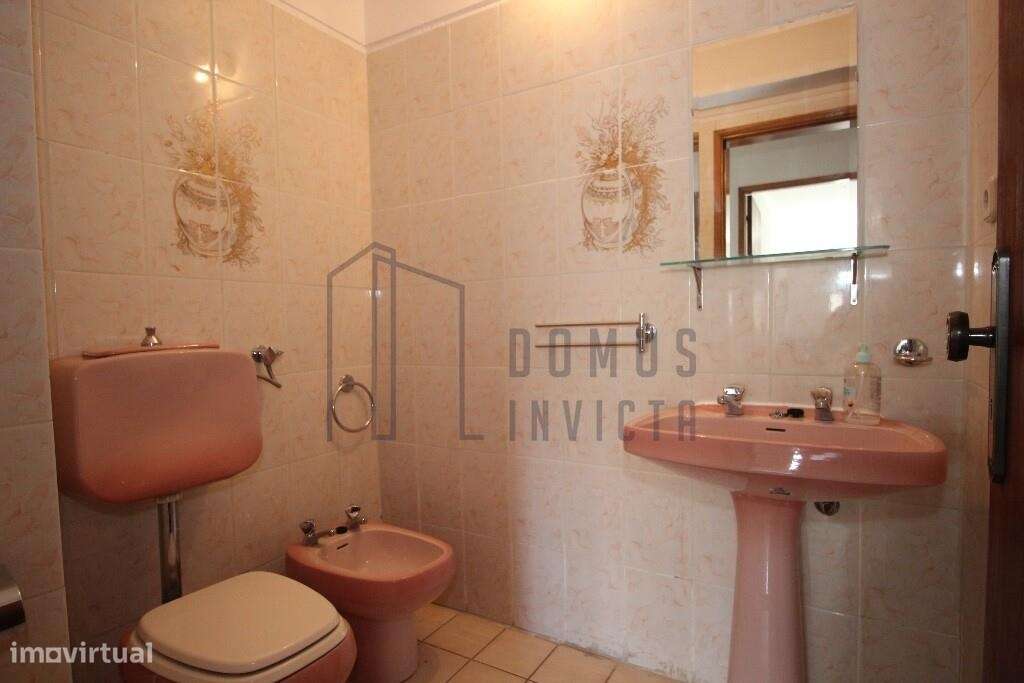 Apartamento T3 em plena Av Cidade de Zamora com vista do Castelo de Br-7