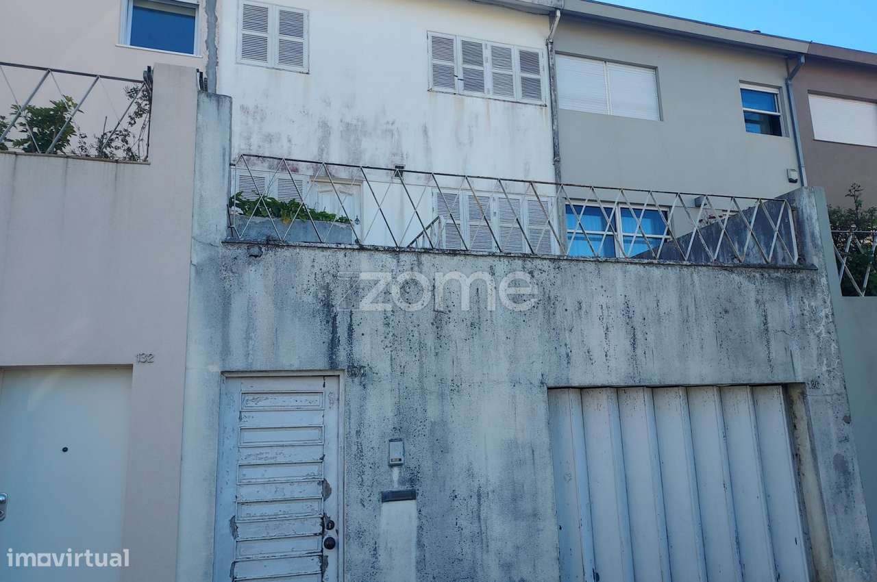 Moradia T3 á Avenida da Boavista - Grande imagem: 3/26