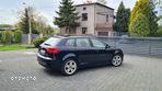 Audi A3 2.0 TDI Sportback DPF Ambiente - 4