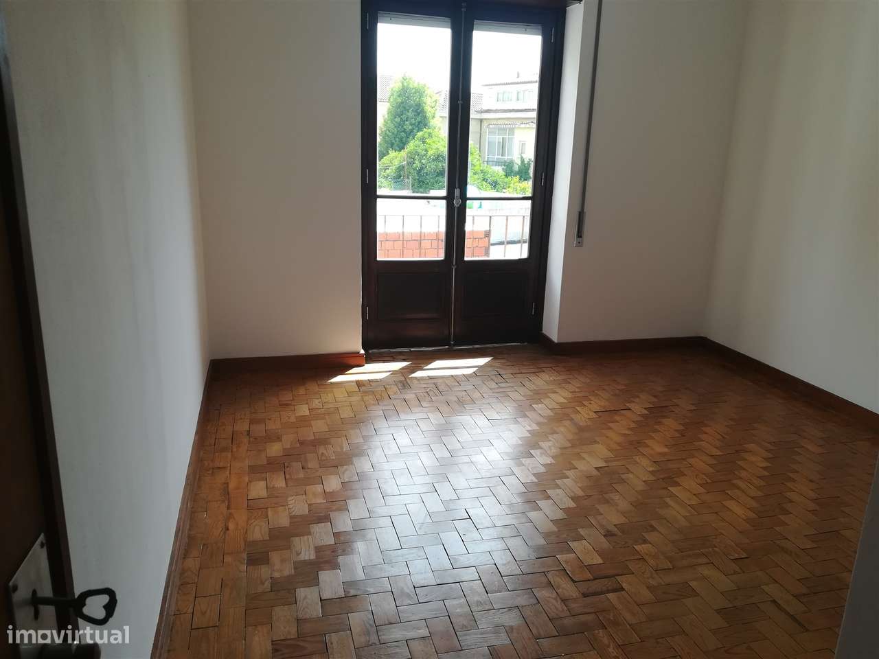 Apartamento T4 - Bairro Norton de Matos - Coimbra/Venda-24