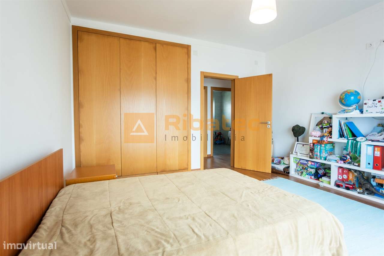 Moradia T5 em Alpiarça-14