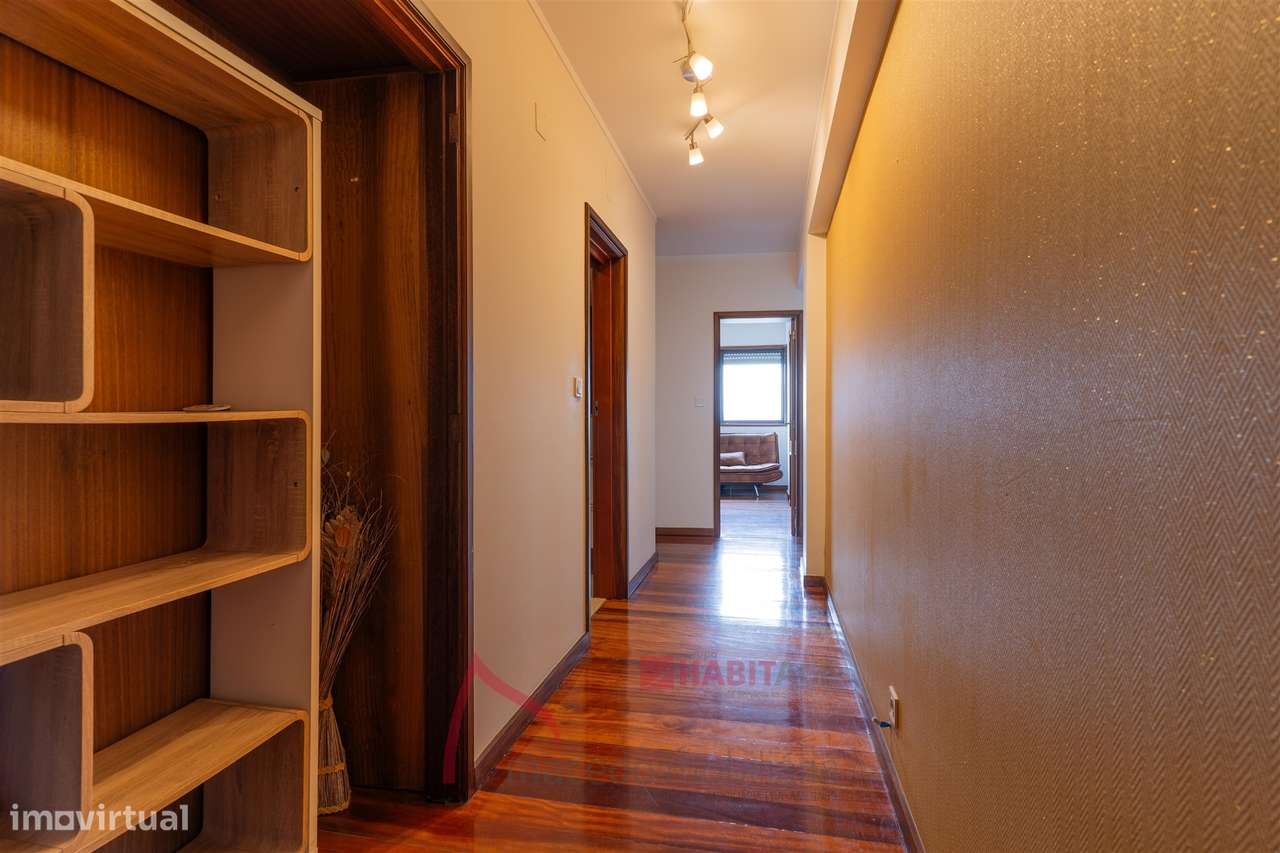 Apartamento T4 Mobilado à Venda em São Vicente, Braga-34