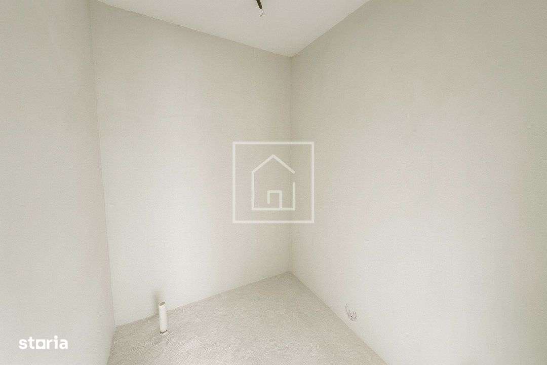 Apartament 4 camere  74 mp, curte si pivinta in Centrul Istoric SB-9