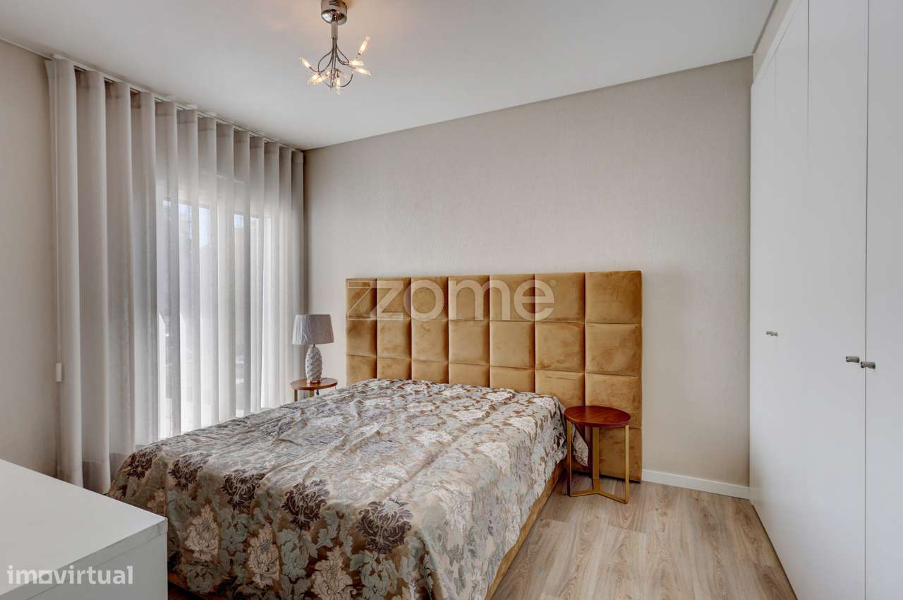 Apartamento T5 Novo em Sacavém-21