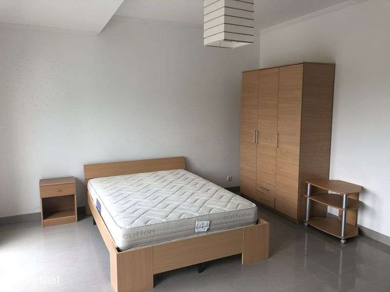 Apartamento na Av Anil T2 - Grande imagem: 5/8