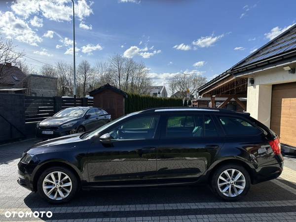 Skoda Octavia 1.6 TDI DSG Premium Edition - 17