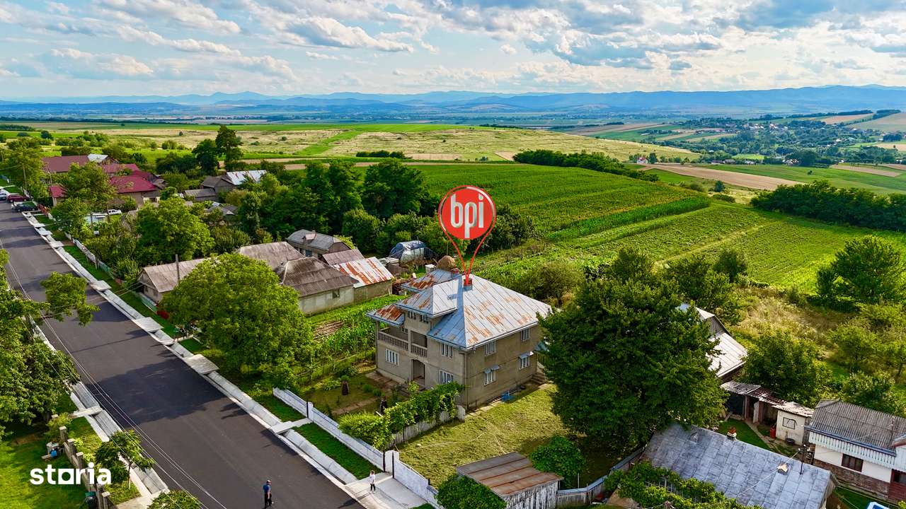 SE VINDE VILA cu 12 cam. “la gri” cu peste 40ari teren in Forasti, SV-14