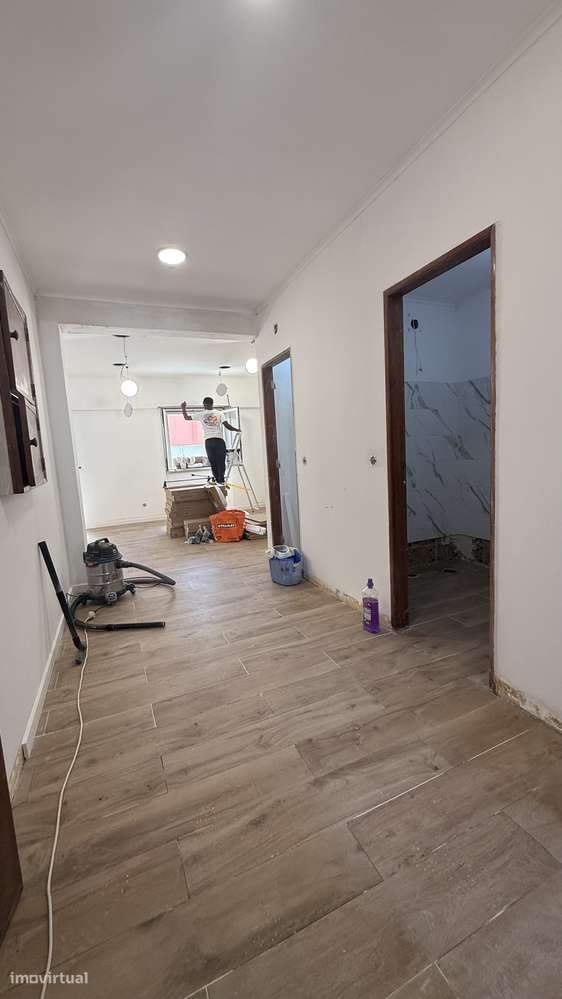 Apartamento T2 com varanda em Odivelas - Grande imagem: 4/6