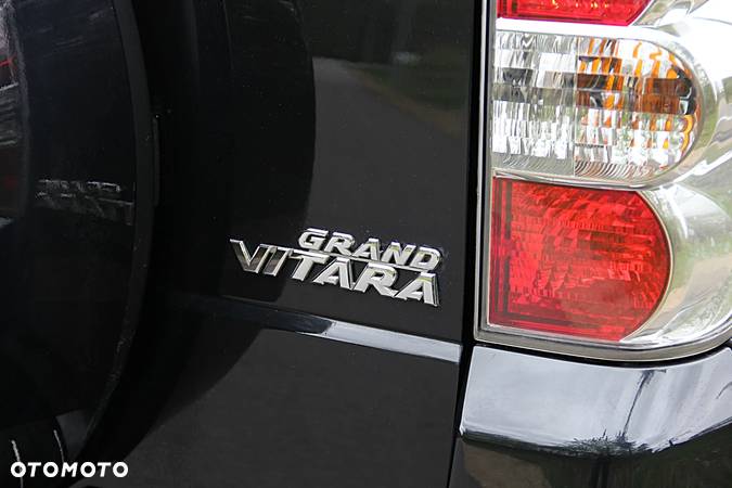Suzuki Grand Vitara 1.6 De luxe - 15