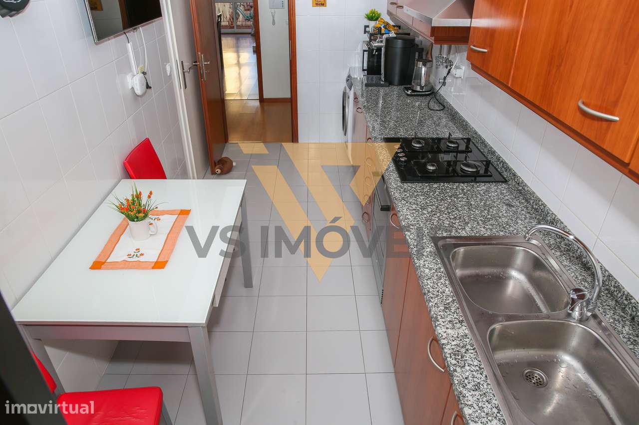 Apartamento T3 no condomínio Horta Dos Vimes em Alenquer-24