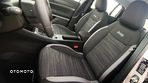 Jeep Avenger 1.2 GSE T3 Longitude FWD - 9