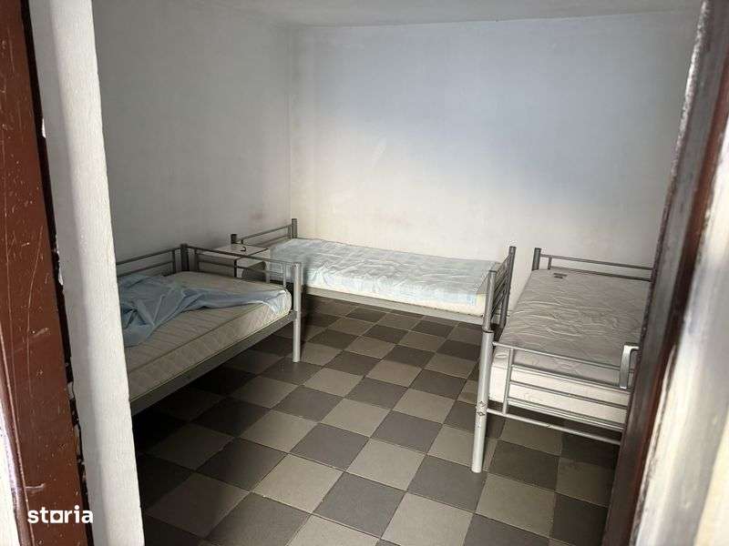 Casa de Inchiriat +Hala de 80MP ( Ideala pentru afaceri sau muncitori - Imagine principală: 4/8