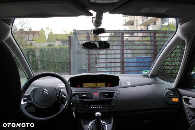 Citroën C4 Picasso 1.6 VTi Impress - 25