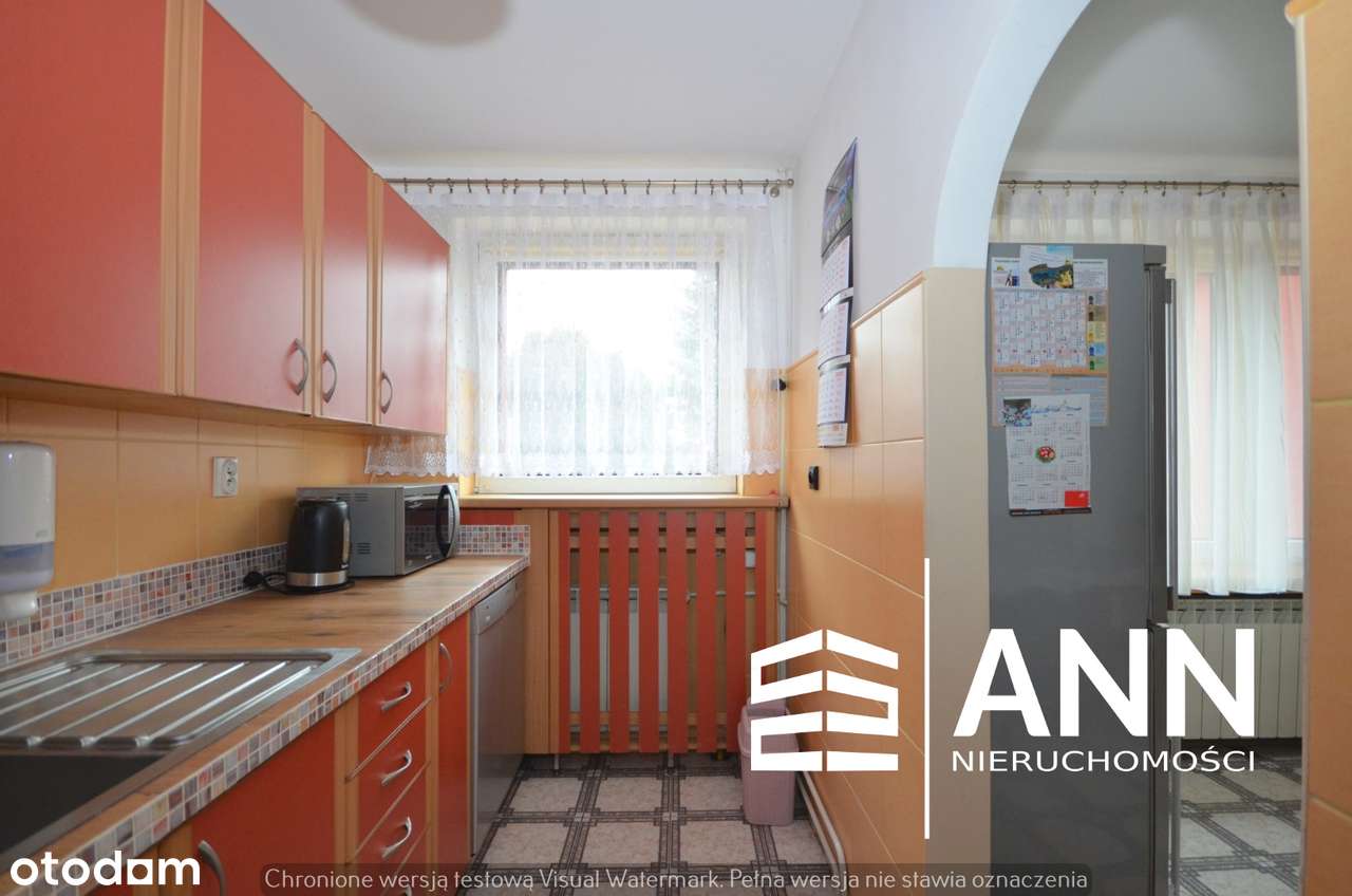 Atrakcyjny dom w zabudowie szeregowej w Siemianowicach Śląskich-11