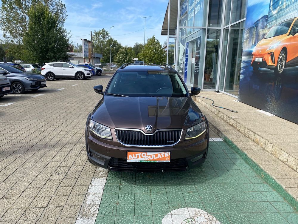 Skoda Octavia - foto 7