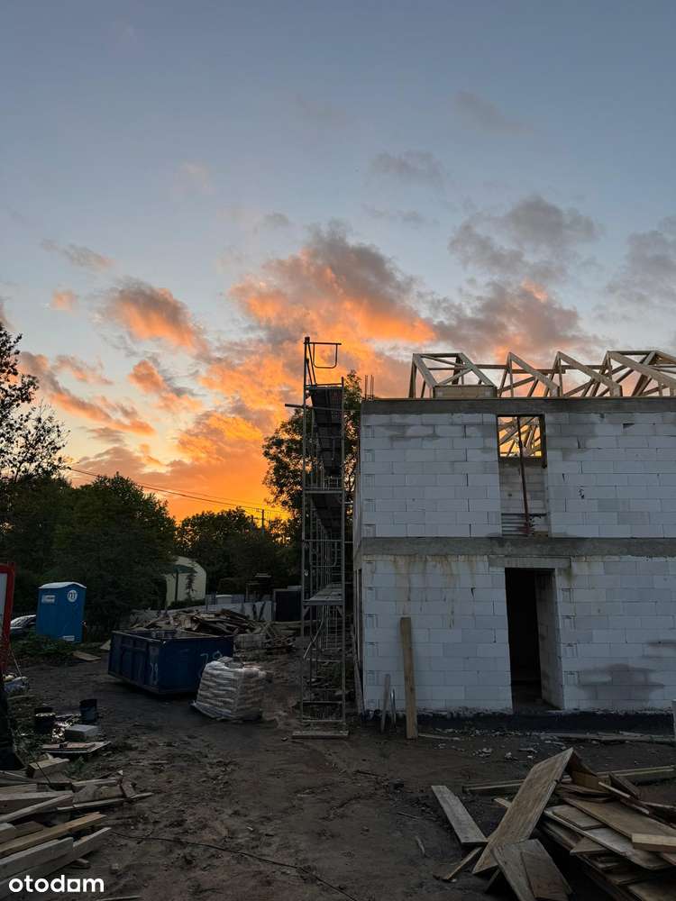 Świetne domy na północy Kato! JUŻ prawie gotowe! LOKALIZACJA TOP!-8