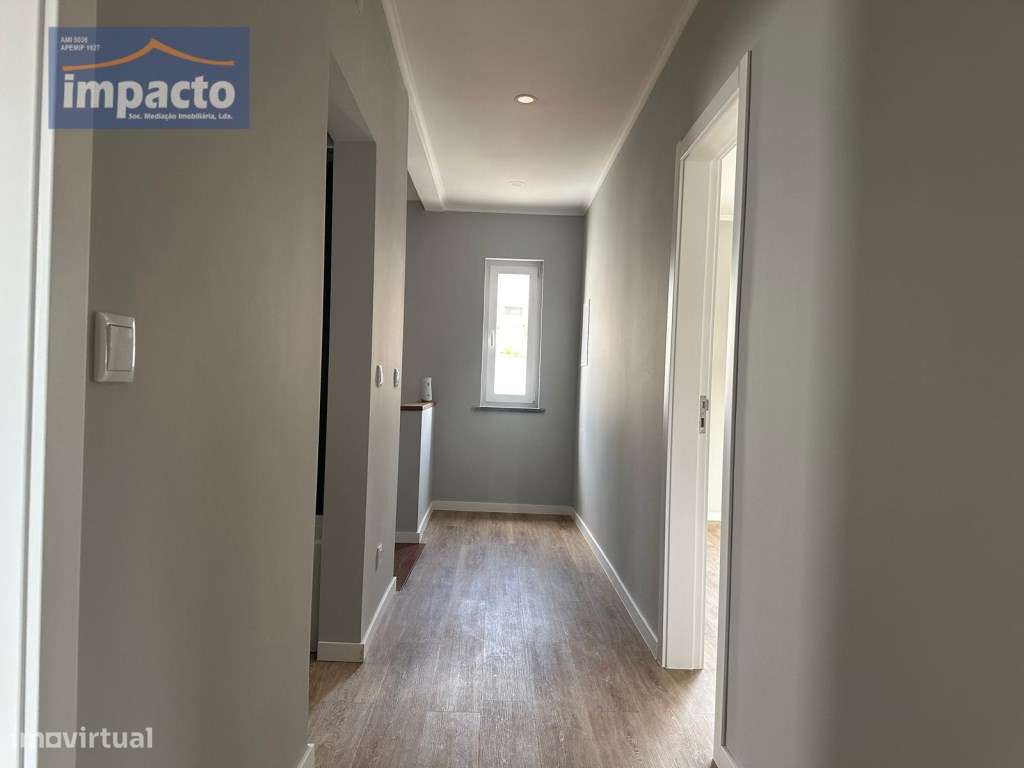 Moradia totalmente renovada, Ericeira-13