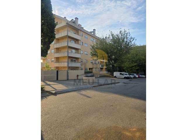 Apartamento T2 Canidelo - 1• andar-0