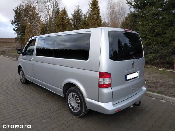 Volkswagen Caravelle - 23