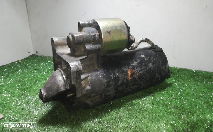 Motor De Arranque Volkswagen Passat (3A2, 35I) - 2