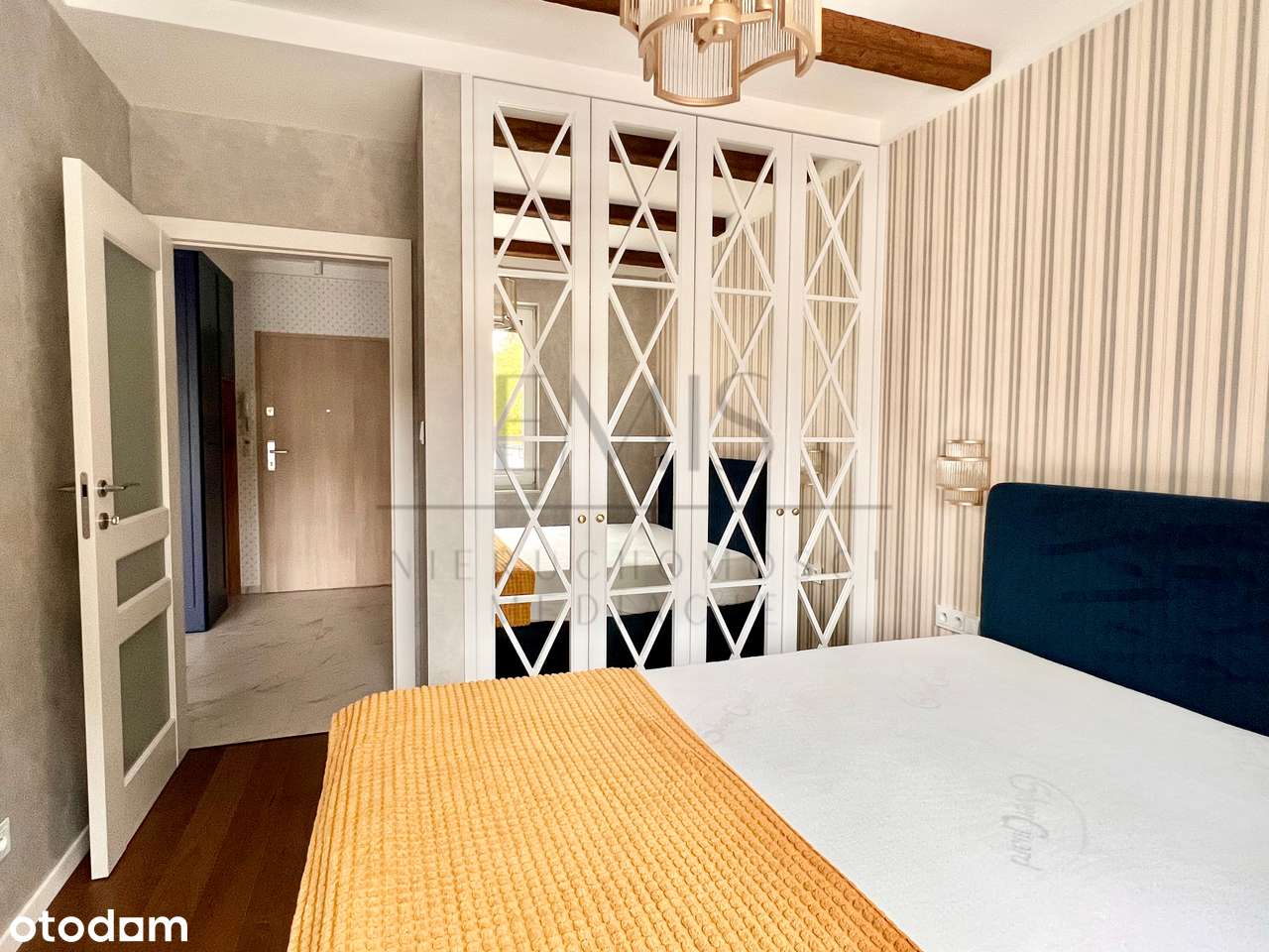 Mieszkanie z wielkim tarasem - 1,7 km od plaży-3