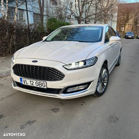 Ford Mondeo Vignale 2.0 Hybrid - 2