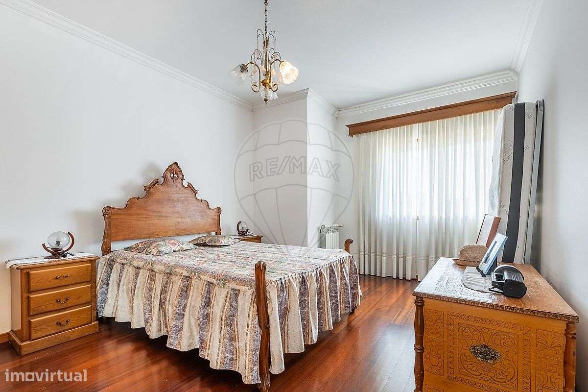 Moradia T4 para venda-30