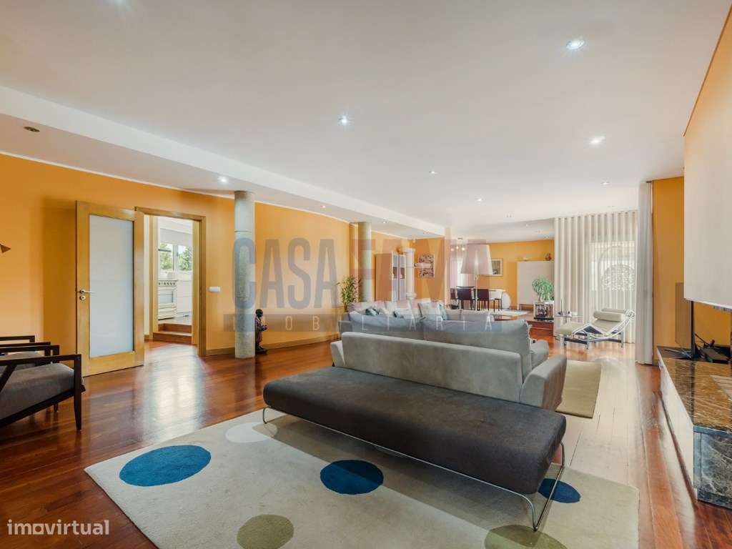 Moradia Isolada de Luxo com Piscina Interior - Zona Tranquila - Braga - Grande imagem: 4/60