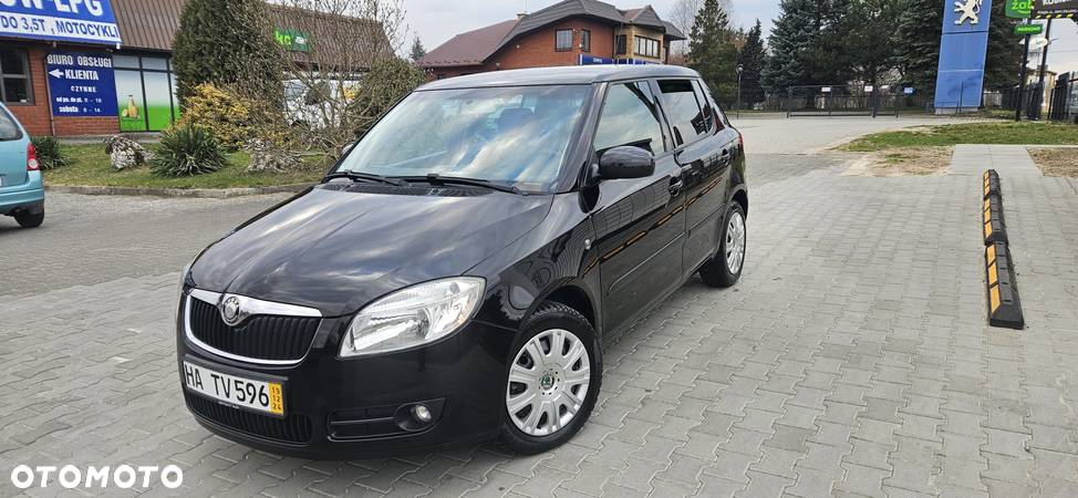 Skoda Fabia 1.6 16V Comfort - 1