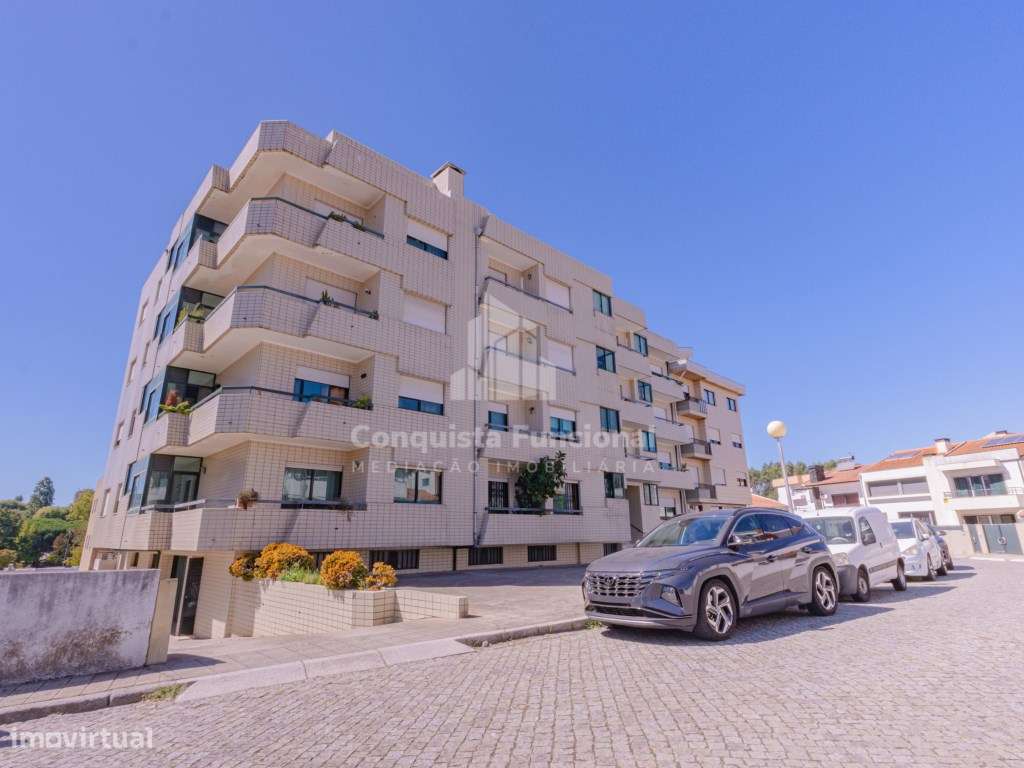 T2 na Maia | Elevador | Lugar de garagem | Varanda-20