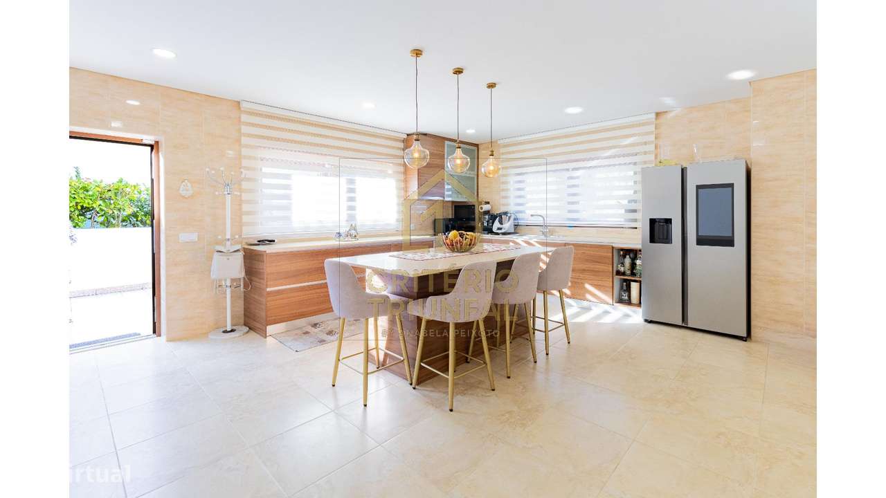 Moradia Isolada T4 em Penafiel - Grande imagem: 4/49