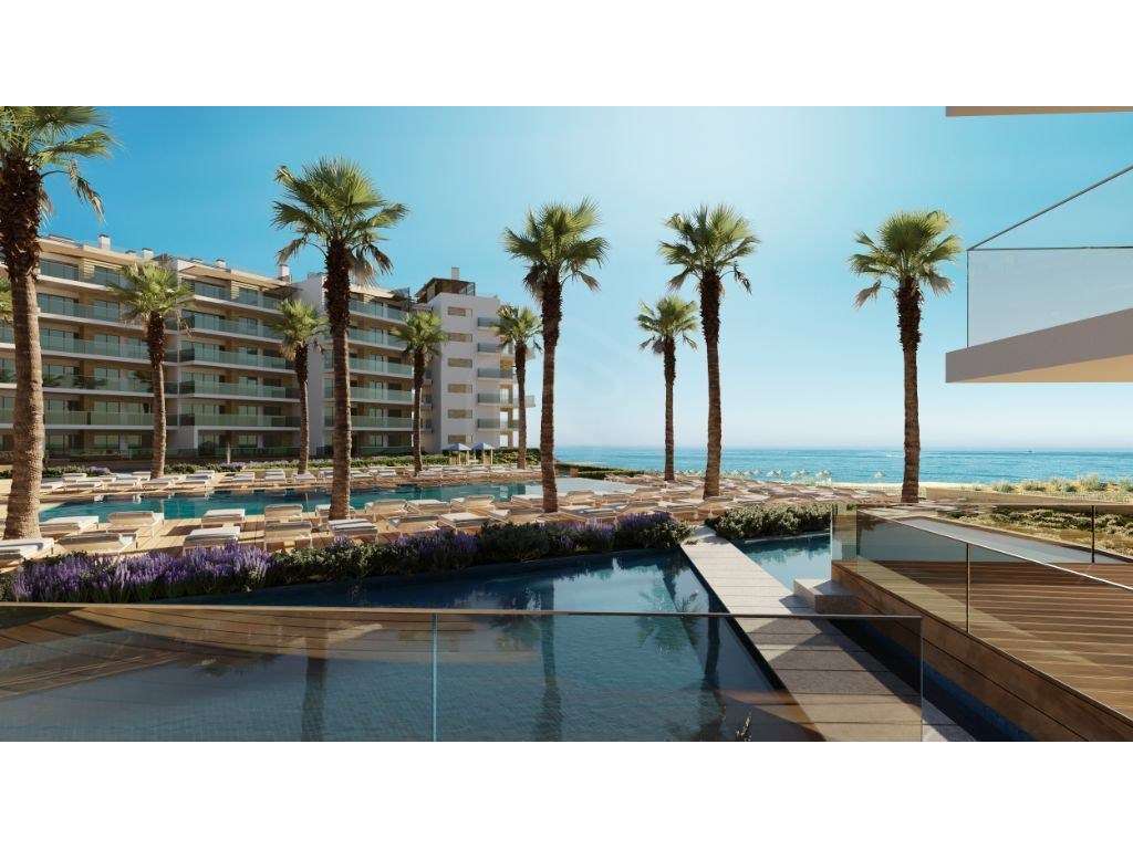 Apartamento T2 duplex na primeira linha de praia, Vilamoura, Algarve - Grande imagem: 2/13