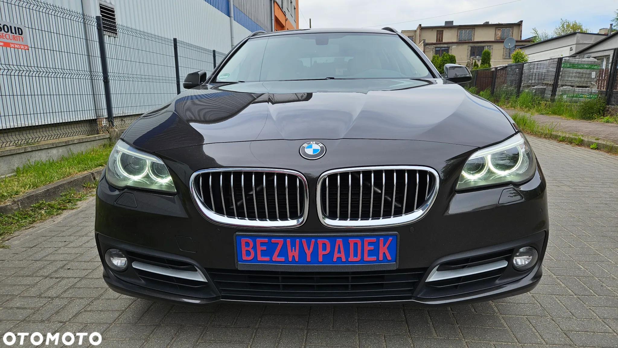 BMW Seria 5 520d Luxury Line - 9