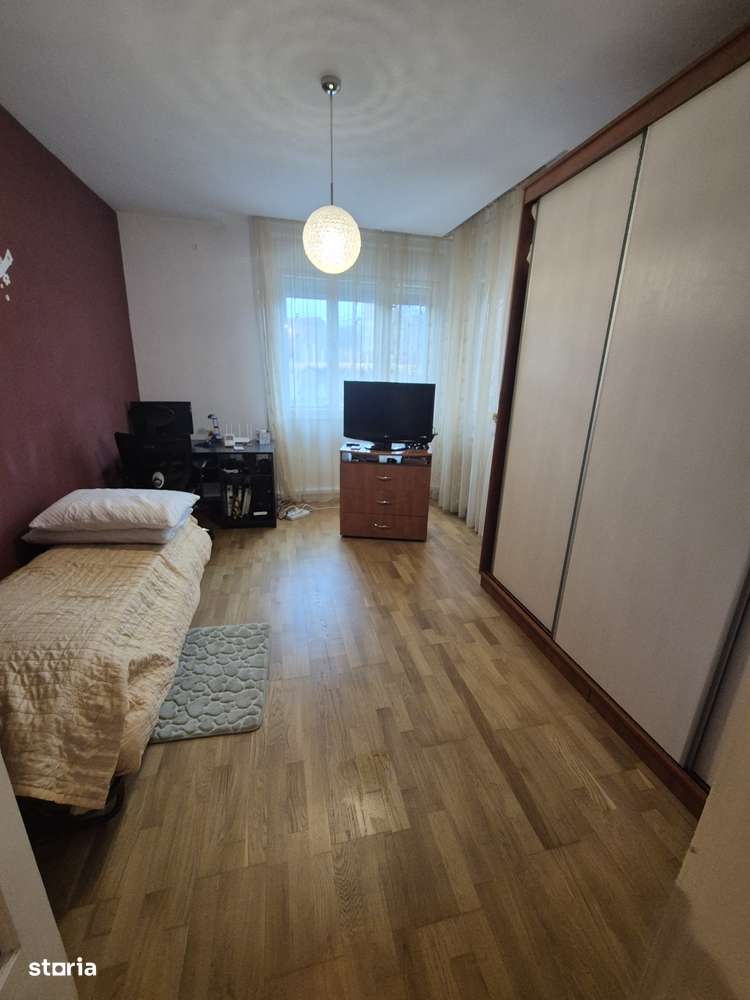 Casă 3 camere Moroasa - Imagine principală: 4/13