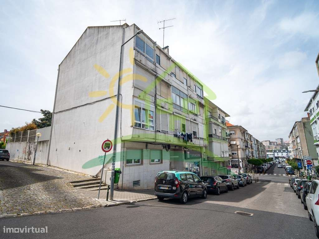 Apartamento T1 Tot. Remodelado Olival Basto Terraço 80m2-32